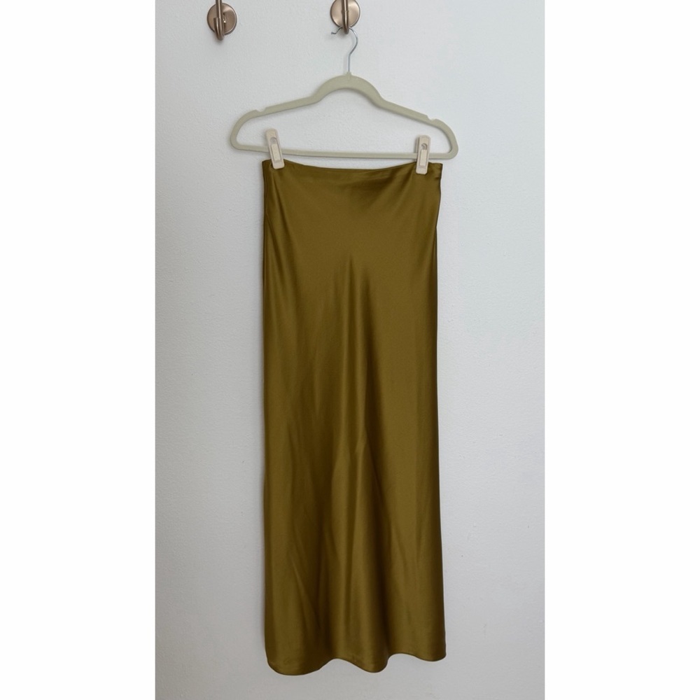 SRG Marion Silk Skirt in Chartreuse, size S, NWT - Picture 4 of 6